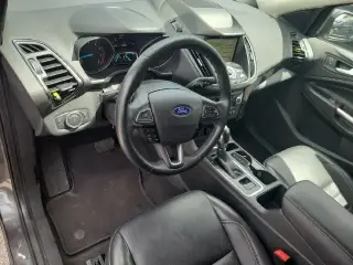 Ford Escape 2019 AWD Titanium 4p SUV