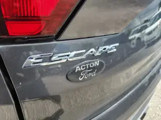 Ford Escape 2019 AWD Titanium 4p SUV