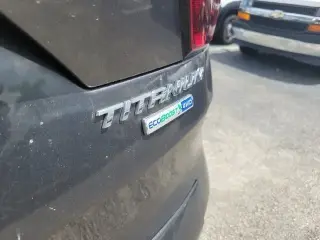 Ford Escape 2019 AWD Titanium 4p SUV