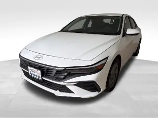Hyundai ELANTRA Hybrid 2025 Azul Sedán 4 puertas