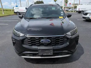 Ford Escape 2024 ST-Line 4dr SUV