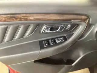 Ford Taurus 2015 Limited 4dr Sedan