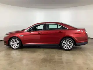 Ford Taurus 2015 Limited 4dr Sedan