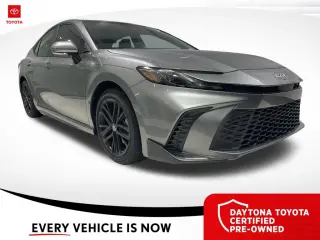 Toyota Camry 2026 SE 4dr Sedán
