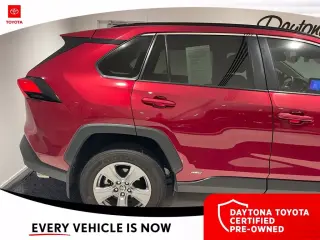 Toyota RAV4 Híbrido 2024 AWD XLE 4dr SUV