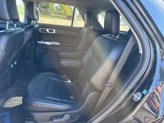 Ford Explorer 2022 AWD XLT 4dr SUV
