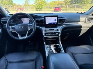 Ford Explorer 2022 AWD XLT 4dr SUV