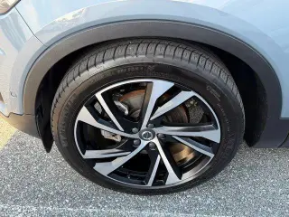 Volvo XC40 2021 AWD T5 R-Design 4dr SUV