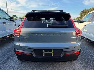 Volvo XC40 2021 AWD T5 R-Design 4dr SUV