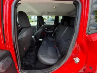 Jeep Renegade 2017 4x4 Trailhawk 4dr SUV