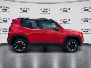 Jeep Renegade 2017 4x4 Trailhawk 4dr SUV