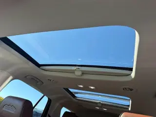 Chevrolet Traverse 2018 4x4 High Country 4dr SUV
