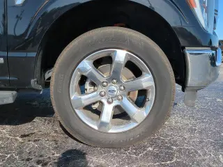 Ford F-150 2023 4x4 Lariat 4dr SuperCrew 6.5 ft. SB