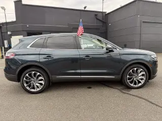 Lincoln Nautilus 2023 AWD Reserve 4dr SUV
