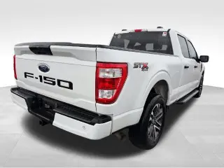 Ford F-150 2023 4x4 XL 4dr SuperCrew 6.5 ft. SB