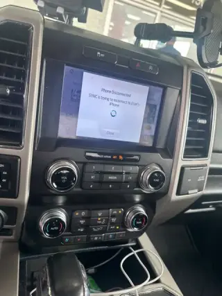 Ford F-150 2019 4x4 Lariat 4dr SuperCrew 5.5 ft. SB