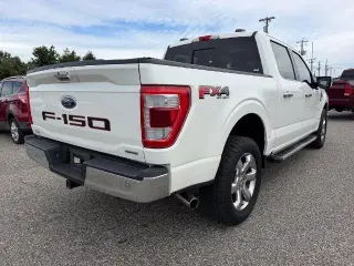 Ford F-150 2022 4x4 Lariat 4dr SuperCrew 5.5 ft. SB