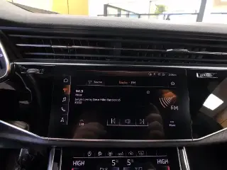 Audi Q8 2019 AWD quattro Premium Plus 55 TFSI 4dr SUV