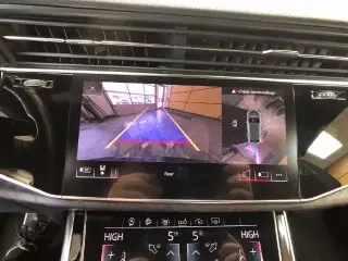 Audi Q8 2019 AWD quattro Premium Plus 55 TFSI 4dr SUV