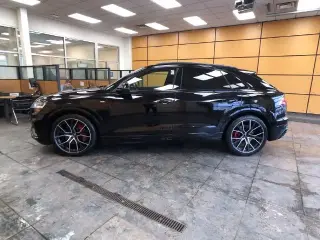 Audi Q8 2019 AWD quattro Premium Plus 55 TFSI 4dr SUV