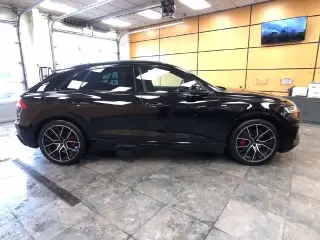 Audi Q8 2019 AWD quattro Premium Plus 55 TFSI 4dr SUV