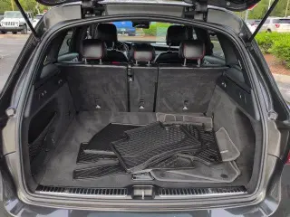 Mercedes-Benz GLC 2021 con tracción en las cuatro ruedas AWD AMG GLC 43 4MATIC de cuatro puertas SUV