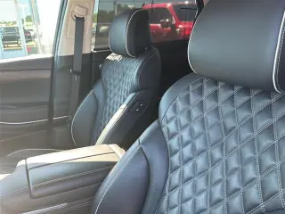 Genesis GV80 2023 AWD 3.5T 4dr SUV