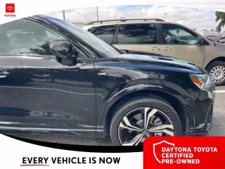 Audi Q3 2024 AWD quattro S line Premium Plus 45 TFSI 4dr SUV