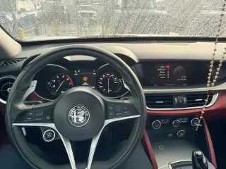 Alfa Romeo Stelvio 2019 Base 4dr Crossover