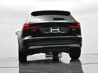 Volvo V60 Cross Country 2024 AWD B5 Plus 4dr Wagon