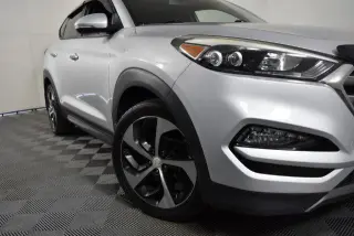 Hyundai TUCSON 2016 Limited 4dr SUV