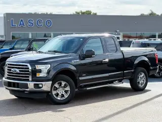 Ford F-150 2015 4x4 XLT 4dr SuperCab 6.5 ft. SB