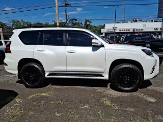 Lexus GX 460 2022 Tracción tổng quát AWD SUV 4 puertas