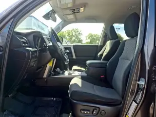 Toyota 4Runner 2020 4x4 SR5 4dr SUV