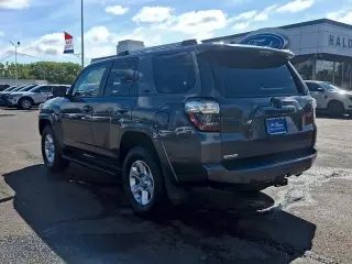 Toyota 4Runner 2020 4x4 SR5 4dr SUV
