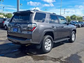 Toyota 4Runner 2020 4x4 SR5 4dr SUV
