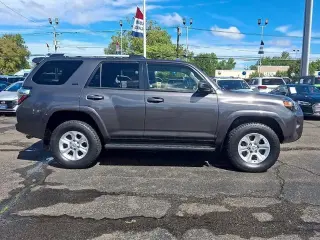 Toyota 4Runner 2020 4x4 SR5 4dr SUV