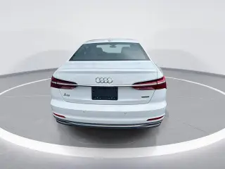 Audi A6 2024 AWD quattro Premium Plus 45 TFSI 4dr Sedán