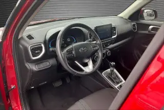 Vehículo Hyundai VENUE 2025 SEL, 4 puertas, Crossover