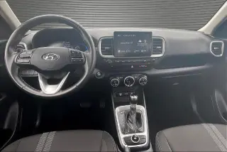 Vehículo Hyundai VENUE 2025 SEL, 4 puertas, Crossover