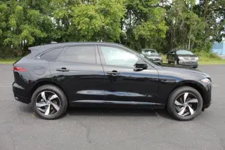 Jaguar F-PACE 2025 AWD P250 R-Dynamic S 4dr SUV