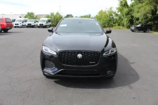 Jaguar F-PACE 2025 AWD P250 R-Dynamic S 4dr SUV