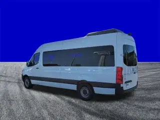 Mercedes-Benz Sprinter 2025 2500 3dr 170 in. WB High Roof Passenger Van (2.0L I4)