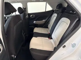 Hyundai VENUE 2026 SEL 4dr Crossover