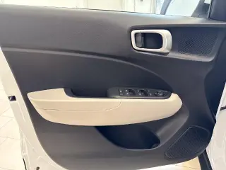 Hyundai VENUE 2026 SEL 4dr Crossover