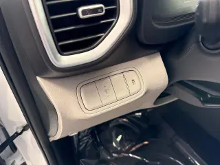 Hyundai VENUE 2026 SEL 4dr Crossover
