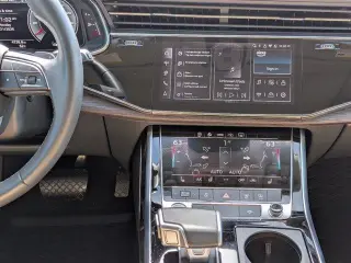 Audi Q7 2025 AWD quattro Premium 45 TFSI 4dr SUV