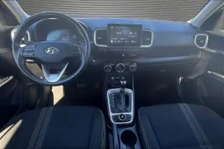 Hyundai VENUE 2025 SEL 4dr Crossover