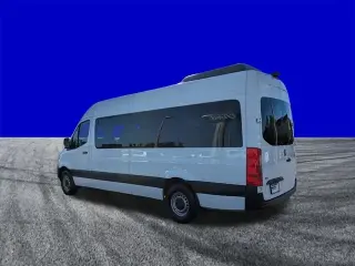 Mercedes-Benz Sprinter 2025 2500 3dr 170 in. WB High Roof Passenger Van (2.0L I4)