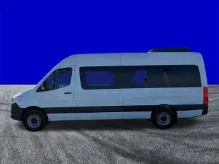 Mercedes-Benz Sprinter 2025 2500 3dr 170 in. WB High Roof Passenger Van (2.0L I4)